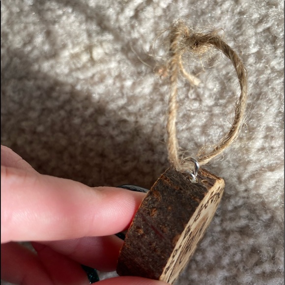 “Love” wood burned wood slice ornament - Picture 5 of 5